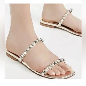 Stuart Weitzman Aleena Shine Pearl &Gem Embellished Flat Sandals 6.5Platino